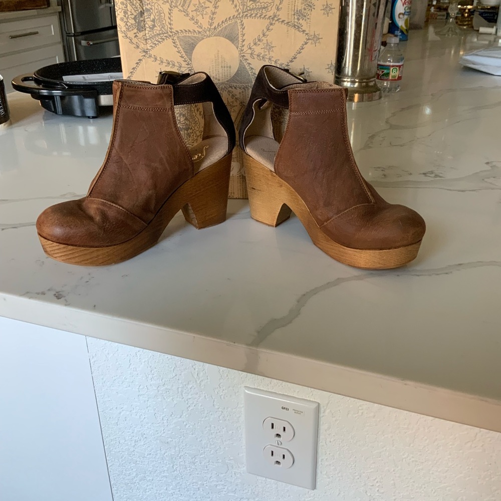 Free People Amber Orchard Clog Platform Leather Wood Brown Womens Size 9 39 NEW - Picture 9 of 11